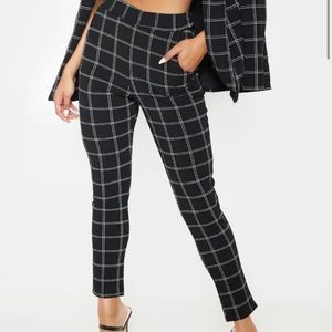 Black checker skinny pants
